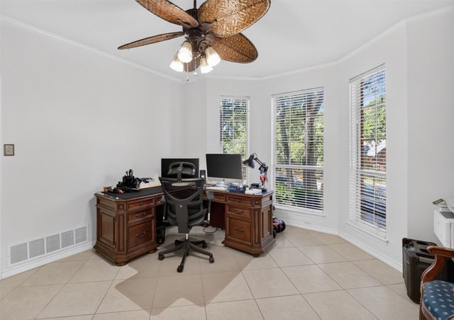 2805 Pine View Drive, Grapevine, TX 76051