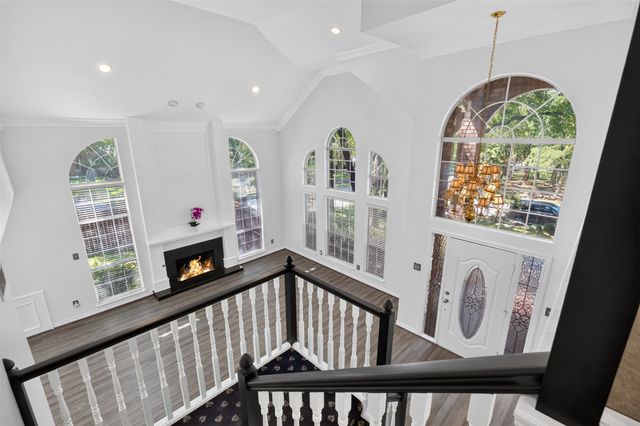 2805 Pine View Drive, Grapevine, TX 76051