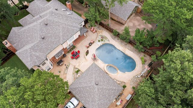 2805 Pine View Drive, Grapevine, TX 76051