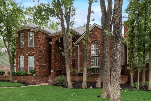 2805 Pine View Drive, Grapevine, TX 76051