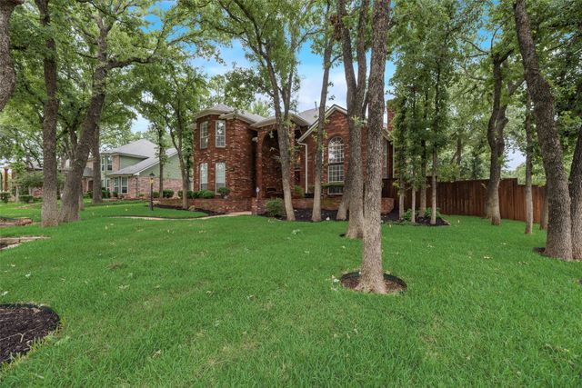 2805 Pine View Drive, Grapevine, TX 76051