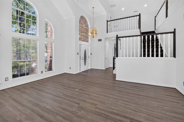 2805 Pine View Drive, Grapevine, TX 76051