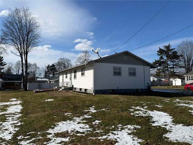 521 Buchanan Road, Utica, NY 13502