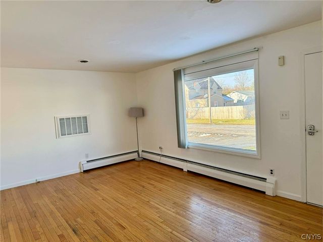 521 Buchanan Road, Utica, NY 13502