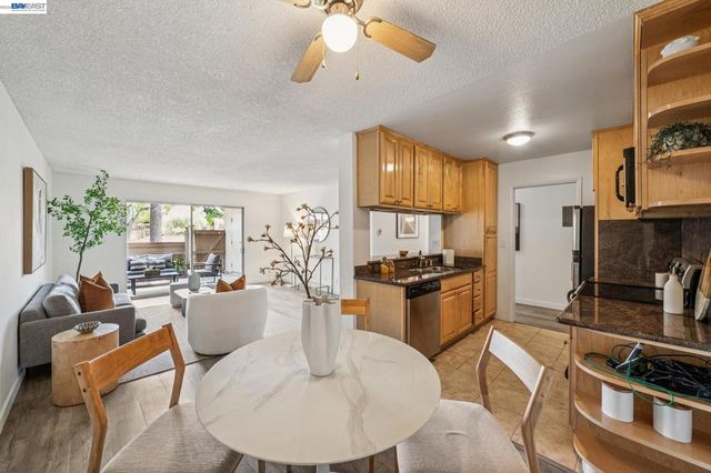 1327 Webster St B104, Alameda, CA 94501