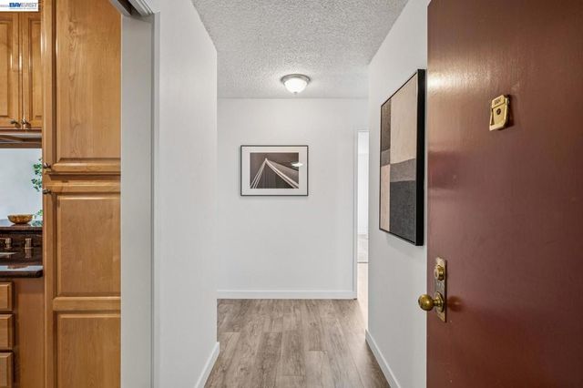 1327 Webster St B104, Alameda, CA 94501