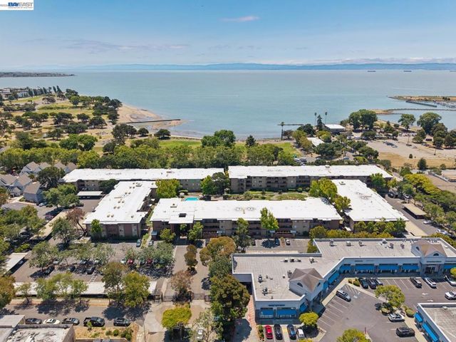 1327 Webster St B104, Alameda, CA 94501