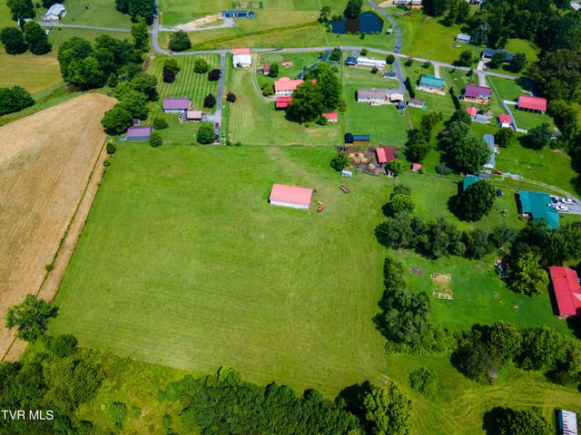 137 Snapp Road, Church Hill, TN 37642