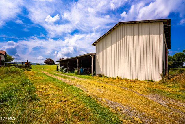 137 Snapp Road, Church Hill, TN 37642