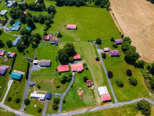 137 Snapp Road, Church Hill, TN 37642