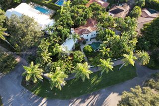 2418 Country Club Prado, Coral Gables, FL 33134