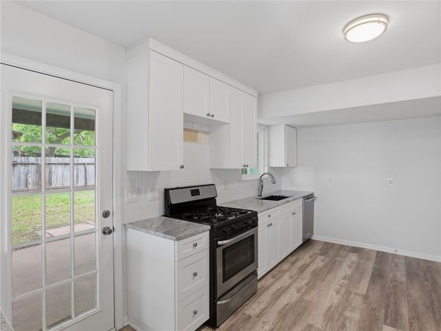 1509 Hill ST, Bastrop, TX 78602