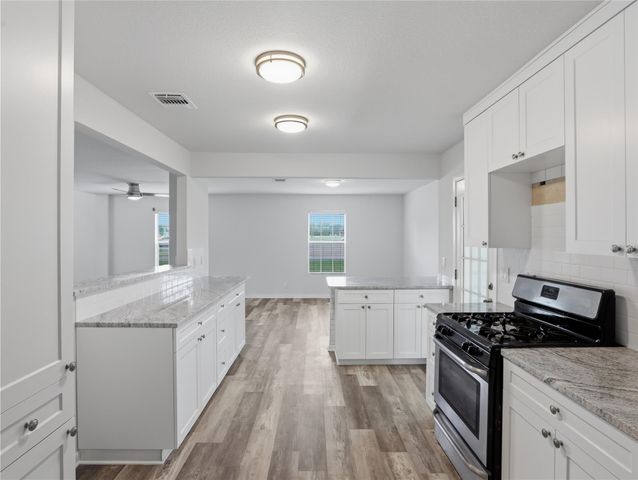 1509 Hill ST, Bastrop, TX 78602