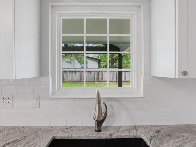 1509 Hill ST, Bastrop, TX 78602