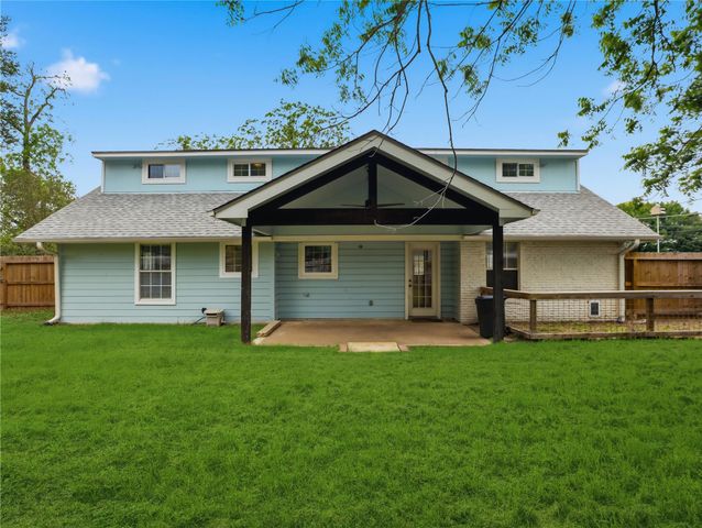 1509 Hill ST, Bastrop, TX 78602