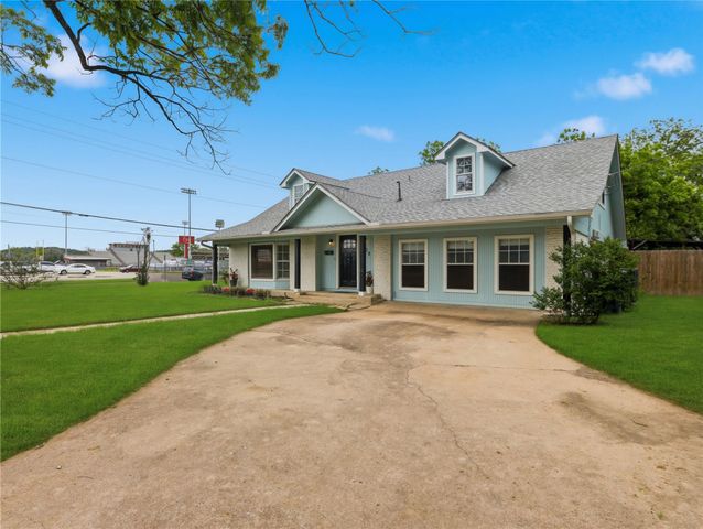 1509 Hill ST, Bastrop, TX 78602