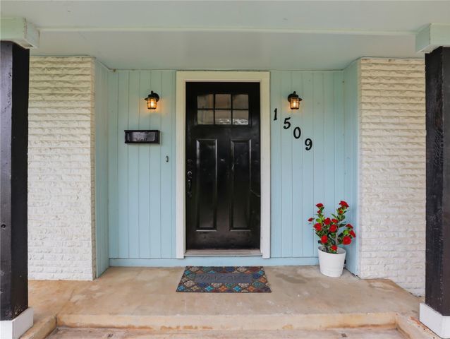 1509 Hill ST, Bastrop, TX 78602