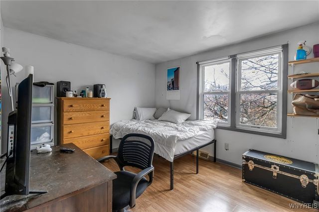 11 Pheasant Run Road, Amherst, NY 14228