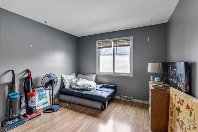 11 Pheasant Run Road, Amherst, NY 14228