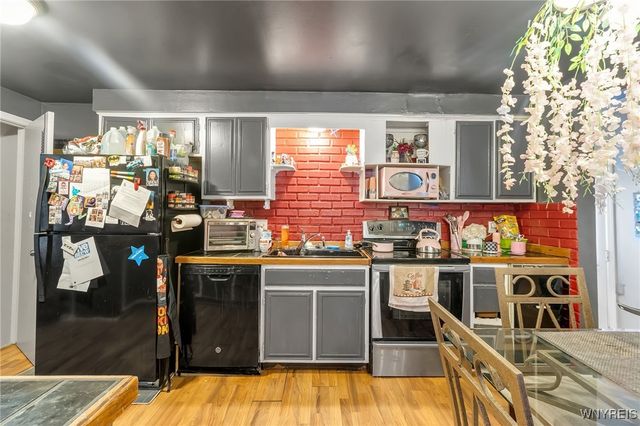 11 Pheasant Run Road, Amherst, NY 14228