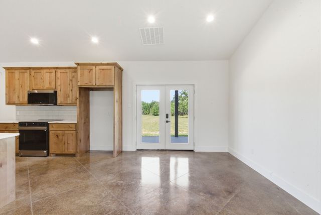 2501 Cowley Road, Whitt, TX 76490