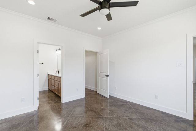 2501 Cowley Road, Whitt, TX 76490