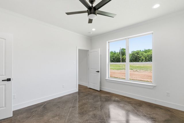 2501 Cowley Road, Whitt, TX 76490