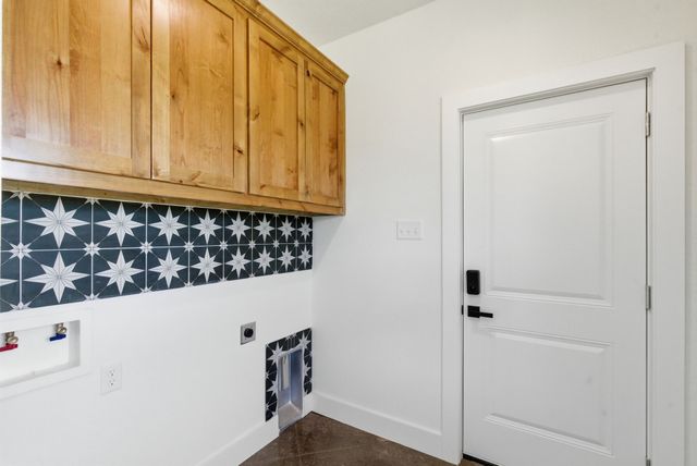 2501 Cowley Road, Whitt, TX 76490