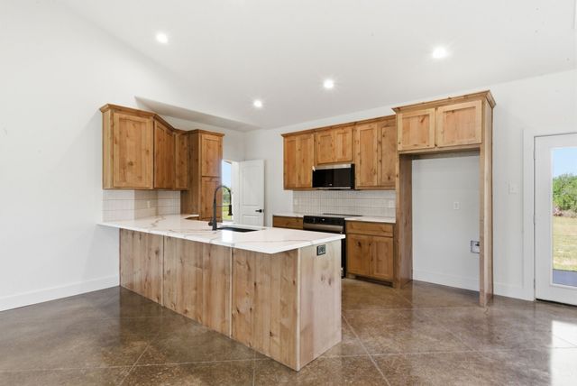 2501 Cowley Road, Whitt, TX 76490
