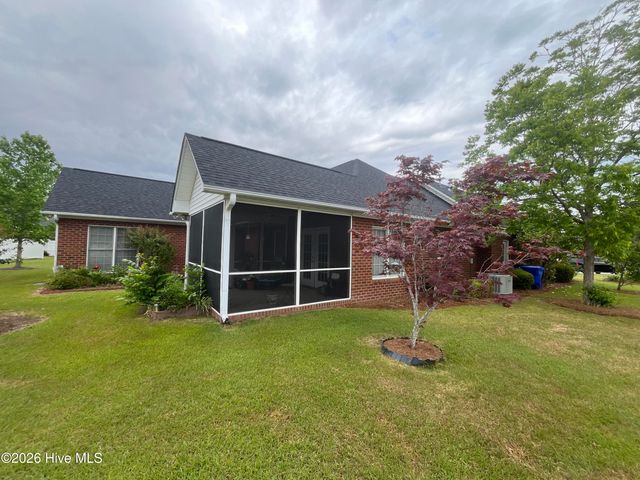 3704 New Castle Court, Winterville, NC 28590