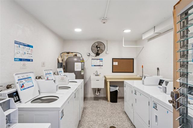 3700 S OSPREY AVENUE 102, Sarasota, FL 34239