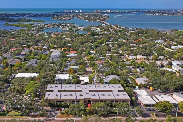 3700 S OSPREY AVENUE 102, Sarasota, FL 34239