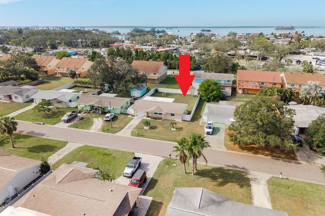 2028 DOUGLAS AVENUE, Dunedin, FL 34698