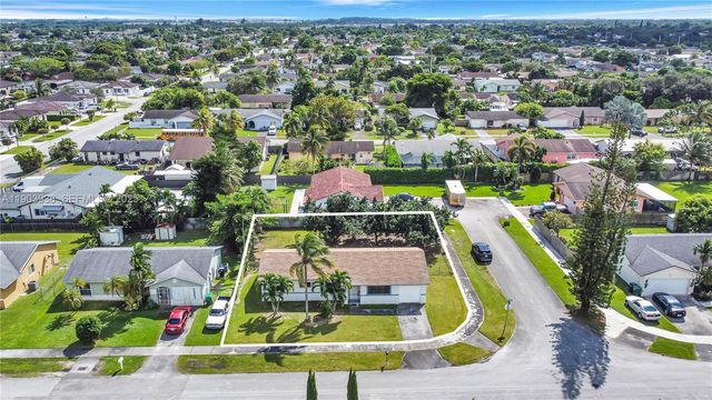 13224 SW 253rd Ter, Homestead, FL 33032