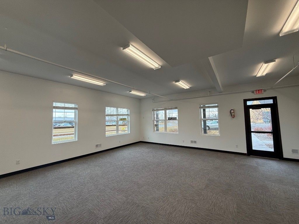 76 Willow Peak Drive, Bozeman, MT 59718 photo 4