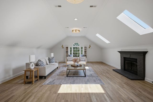 9067 Fallswood Ln, Brentwood, TN 37027
