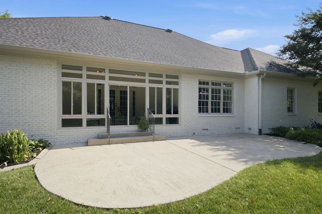 9067 Fallswood Ln, Brentwood, TN 37027