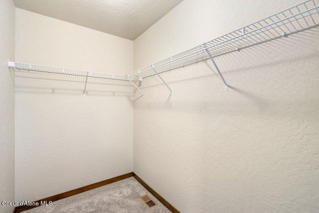 12090 N Zorich St, Rathdrum, ID 83858