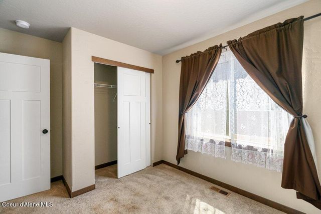 12090 N Zorich St, Rathdrum, ID 83858
