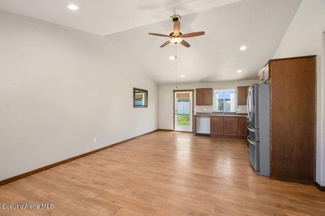 12090 N Zorich St, Rathdrum, ID 83858