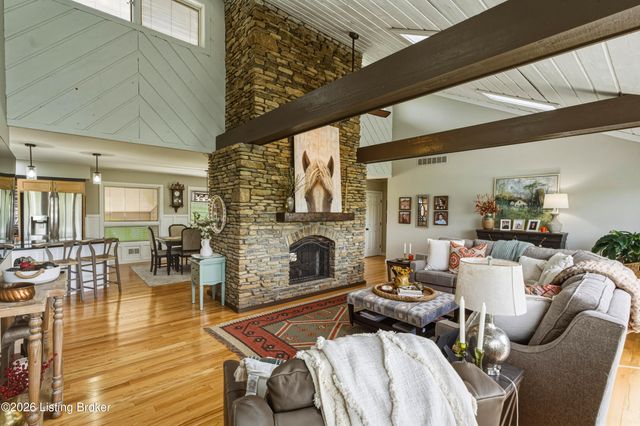 17500 Creek Rock Rd, Fisherville, KY 40023