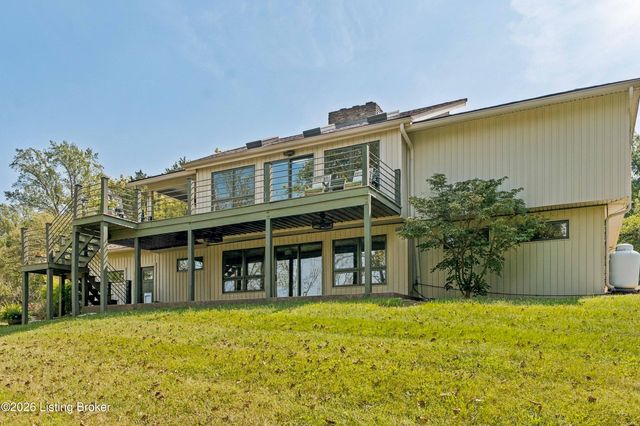 17500 Creek Rock Rd, Fisherville, KY 40023