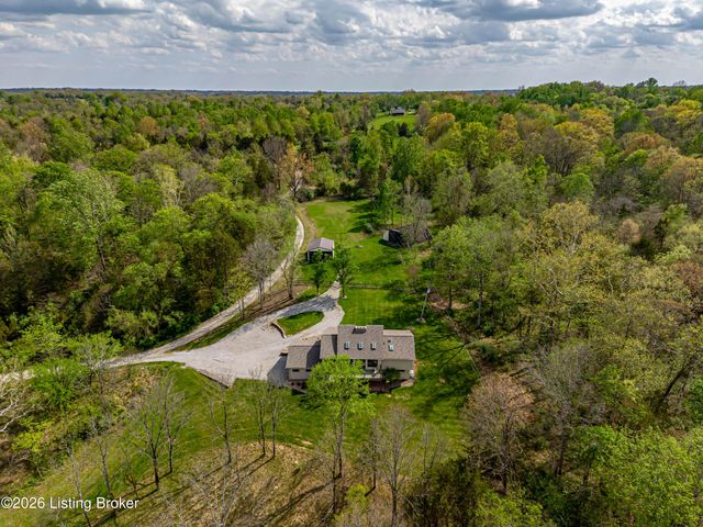 17500 Creek Rock Rd, Fisherville, KY 40023