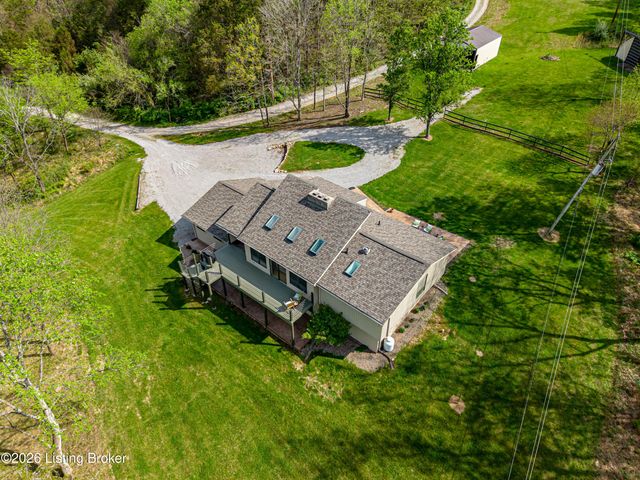 17500 Creek Rock Rd, Fisherville, KY 40023