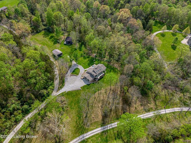 17500 Creek Rock Rd, Fisherville, KY 40023