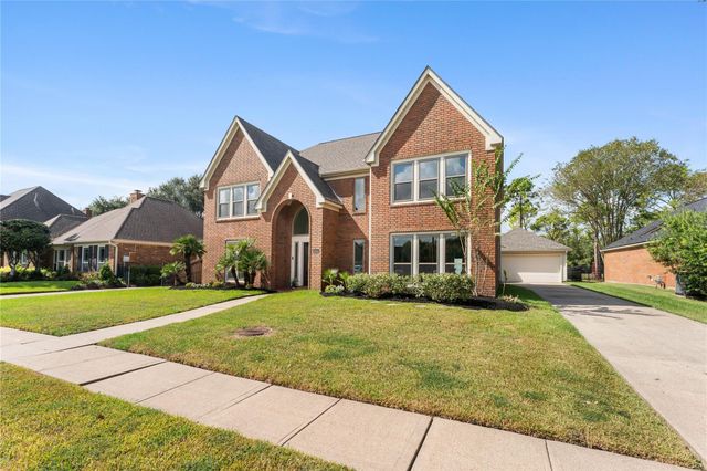 2312 Pebble Beach Drive, League City, TX 77573