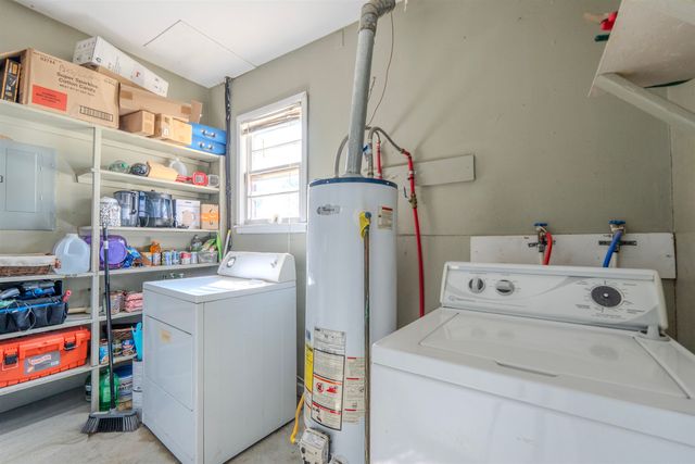 224 N Maynard Ave, Haysville, KS 67060