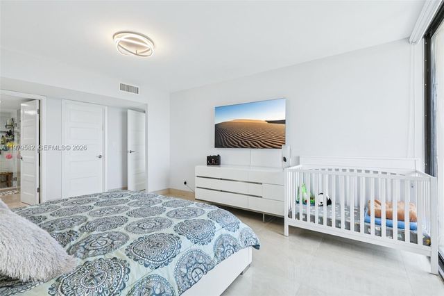 20379 W Country Club Dr 1436, Aventura, FL 33180