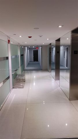 20379 W Country Club Dr 1436, Aventura, FL 33180