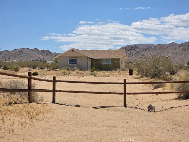 51033 Joshua Tree, Johnson Valley, CA 92285